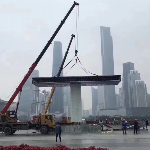 高空作业车出租要注意施工安全的几个点